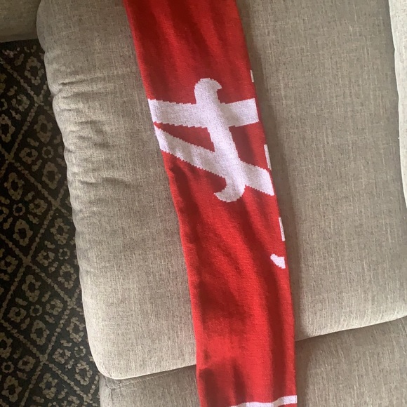 Alabama Scarf ( Roll Tide ) ❤️ - Picture 2 of 3
